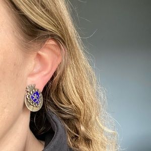 1950’s Vintage Silver and Royal Blue Crest Clip On Earrings